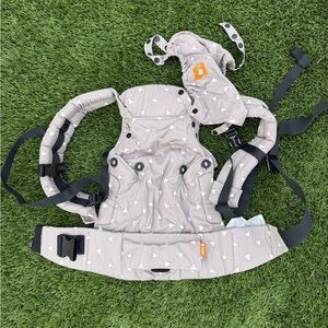 Tula Explore Carrier